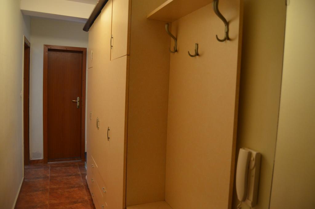 Downtown Studio Apartman Várna Kültér fotó